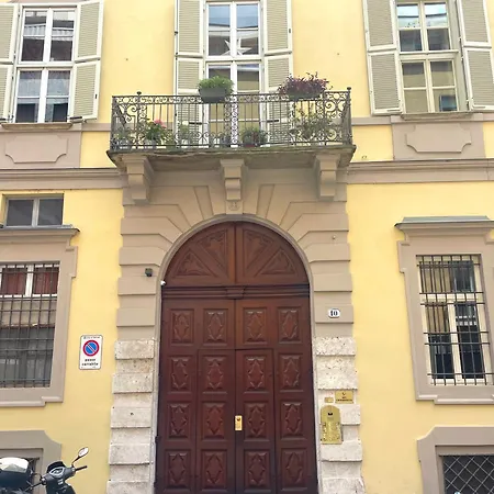 Bligny House * Турин